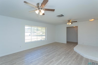 610 W Frazier St, Roswell, NM 88203 - photo 5