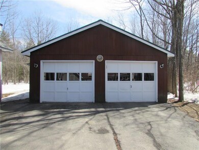 53 Charleston Rd, Dexter, ME 04930 - photo 4