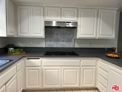 2603 Vanderbilt Ln unit 2, Redondo Beach, CA 90278 - photo 6