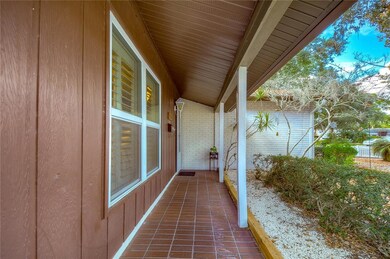 8008 W Hiawatha St, Tampa, FL 33615 - photo 6