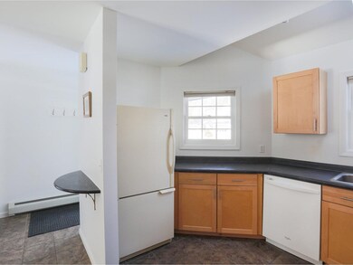 134 Hayes Ave, South Burlington, VT 05403 - photo 3