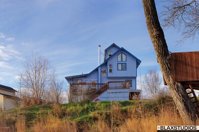 007-Exterior (7 of 8)