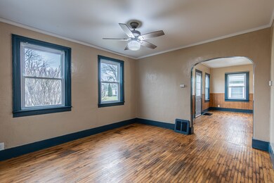 213 N 1st St, Princeton, IL 61356 - photo 5