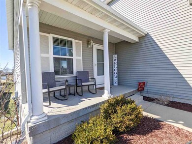 5119 Luke St, Cedar Falls, IA 50613 - photo 3