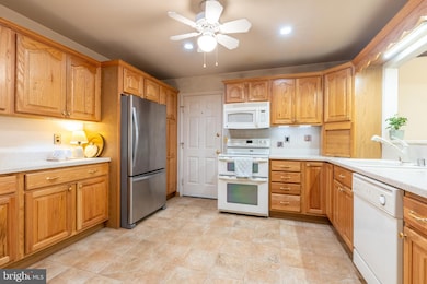 4855 Plum Run Ct, Wilmington, DE 19808 - photo 6