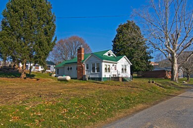 376 Cedar Ave