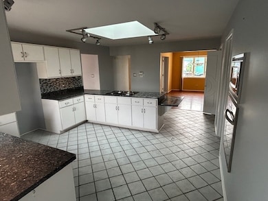 18539 Country Ln, Lansing, IL 60438 - photo 7