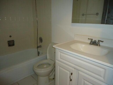 3527 Golfview Dr, Hazel Crest, IL 60429 - photo 6