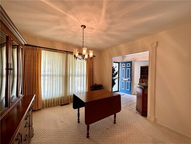 416 Crescent Dr, Mattoon, IL 61938 - photo 5