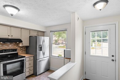 13813 Palmer House Way, Silver Spring, MD 20904 - photo 6