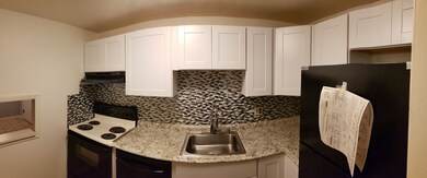 37 Fountain Ln unit 2, South Weymouth, MA 02190 - photo 4