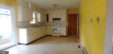 26 Walnut Dr, Ephrata, PA 17522 - photo 4