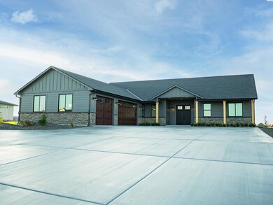 7204 S Ambrosia St, Kennewick, WA 99338 - photo 2