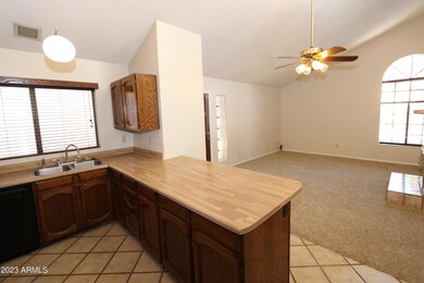 1511 E Vaughn St, Tempe, AZ 85283 - photo 4