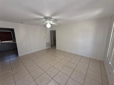 521 SW 9th St unit 2, Hallandale Beach, FL 33009 - photo 2
