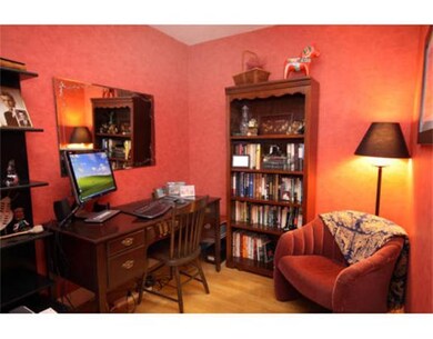 The Mariner Condominiums unit 511, Boston, MA 02109 - photo 6