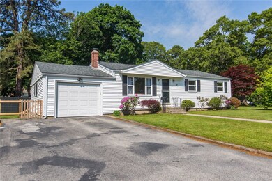 17 Ingersoll Ave, Warwick, RI 02886 - photo 3