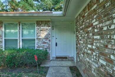 15 N Drifting Leaf Ct, Spring, TX 77380 - photo 4