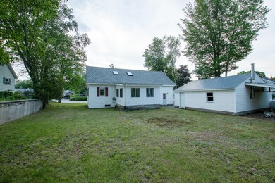 106 New York St, Millinocket, ME 04462 - photo 5