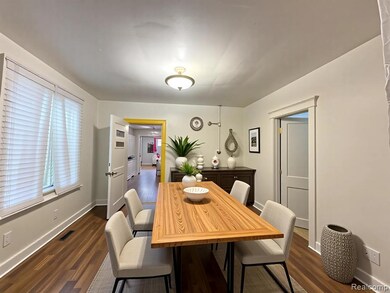 3935 Caely St, HamtraMcK, MI 48212 - photo 5