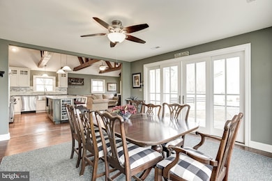 20638 Furr Rd, Round Hill, VA 20141 - photo 5