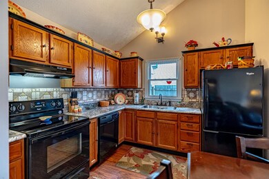 105 Murifield Ct, Frankfort, KY 40601 - photo 7