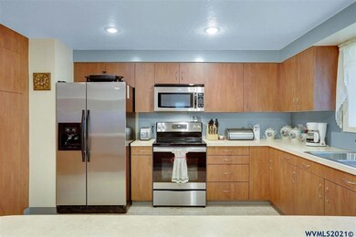 5136 Sycan Ct SE, Salem, OR 97306 - photo 5