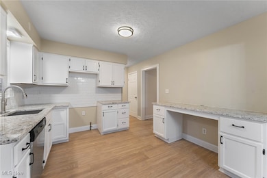 640 Matawan Ave, Campbell, OH 44405 - photo 3