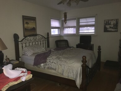 1083 Webster Ln, Des Plaines, IL 60016 - photo 3
