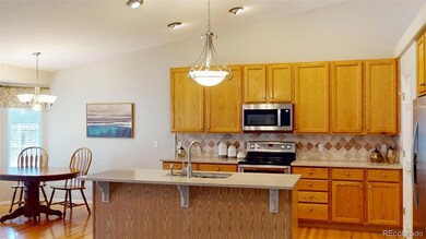 Kitchen & breakfast nook