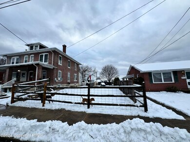 1906 S Wood St, Allentown, PA 18103 - photo 2