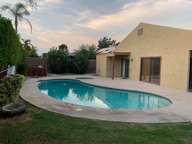 34323 Suncrest Dr, Cathedral City, CA 92234 - photo 5