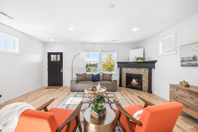 7966 S Indigo Ridge Ave, Boise, ID 83716 - photo 6