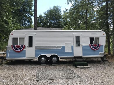 Camper