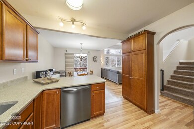 19-web-or-mls-20630 Icefall Dr-19