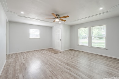 326 Sublett Dr, San Antonio, TX 78223 - photo 7