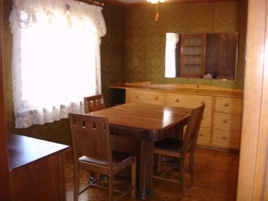 Dining Room Gleeming Newly floored Formal dining r