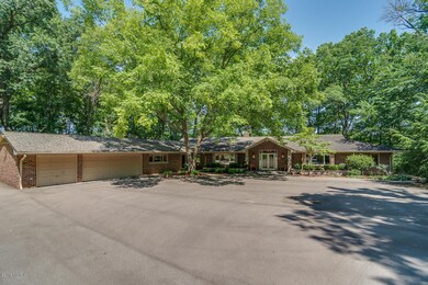 1505 Signal Point Dr Niles MI-large-003-