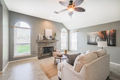 17710 Fairgrove Park Dr, Houston, TX 77095 - photo 6