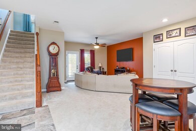 25083 Green Mountain Terrace, Aldie, VA 20105 - photo 4