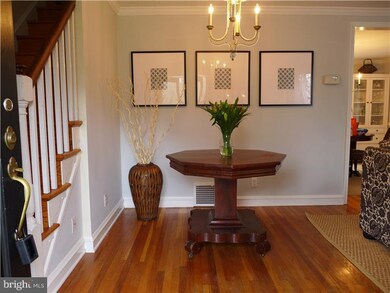 518 Meadow Ln, Oreland, PA 19075 - photo 2