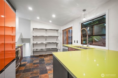 9804 237th Place SW, Edmonds, WA 98020 - photo 6