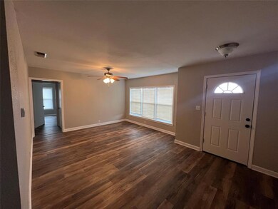 2103 N Woods St, Sherman, TX 75092 - photo 6