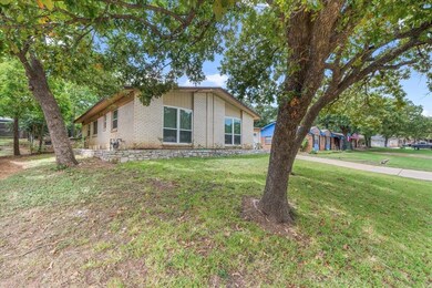 24 Somerset Terrace, Bedford, TX 76022 - photo 3