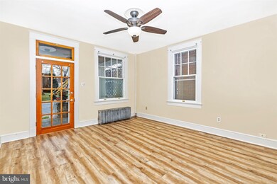 311 W 7th St, Frederick, MD 21701 - photo 4