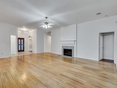 16715 Lighthouse View Dr, Friendswood, TX 77546 - photo 5