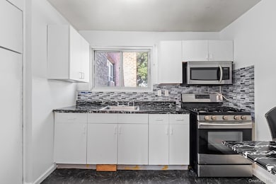 1004 Rottkamp St unit 3, Valley Stream, NY 11580 - photo 2