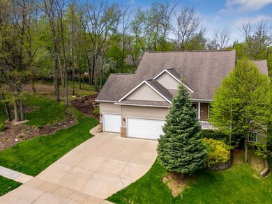 1802 Aaron Dr NW, Cedar Rapids, IA 52405 - photo 4