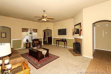 20271 E 33rd St S, Broken Arrow, OK 74014 - photo 6