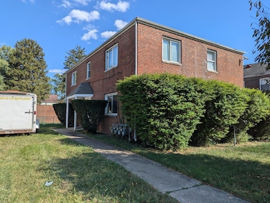 94 N Hampton Rd, Columbus, OH 43213 - photo 2